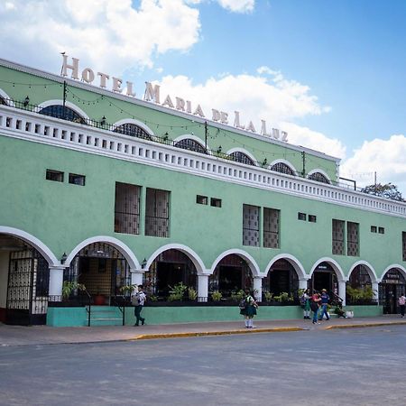 Hotel Maria De La Luz Valladolid  Buitenkant foto