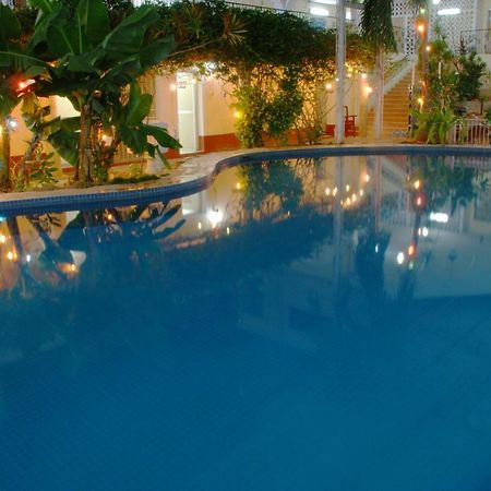 Hotel Maria De La Luz Valladolid  Buitenkant foto