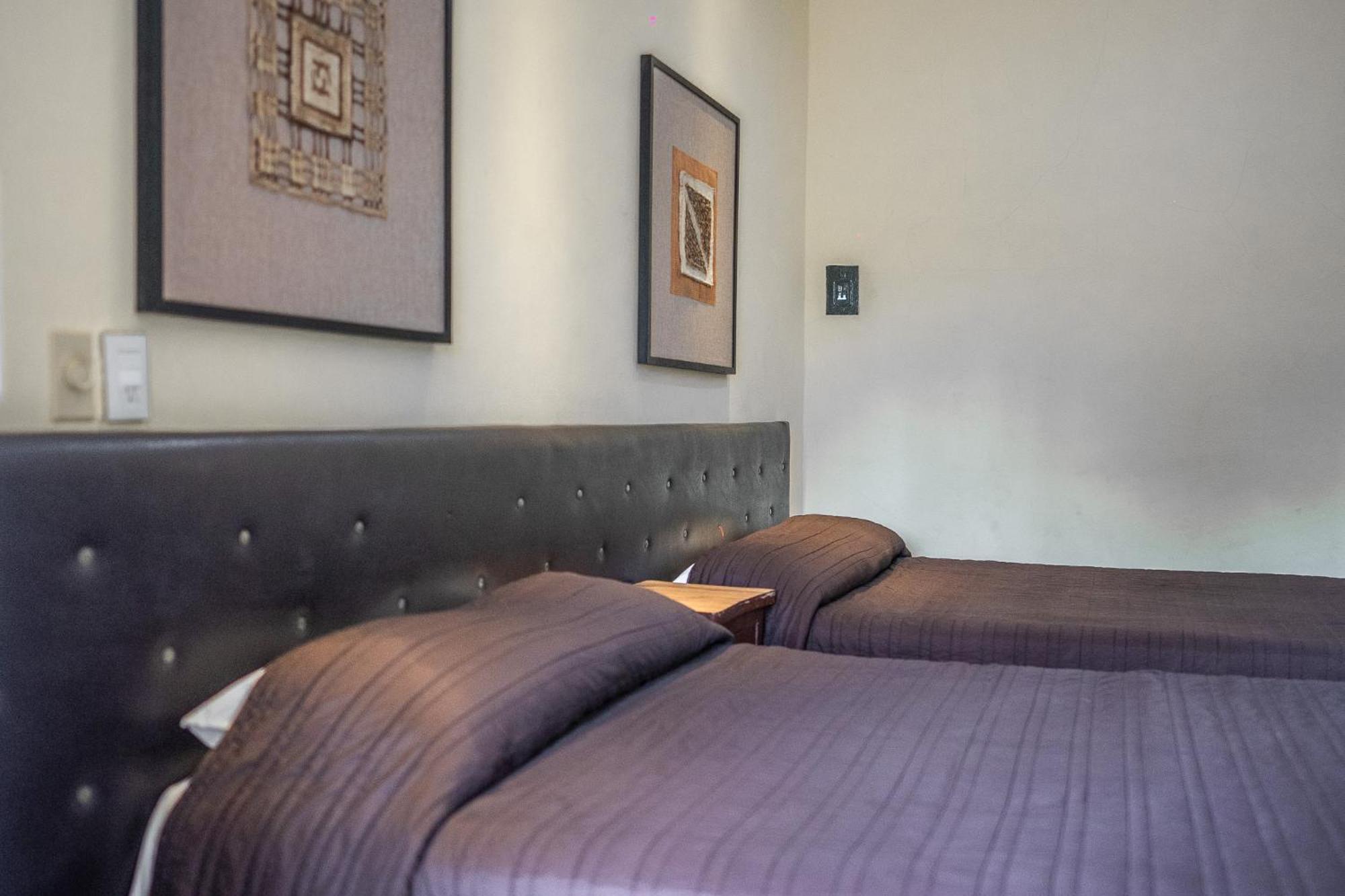 Hotel Maria De La Luz Valladolid  Buitenkant foto