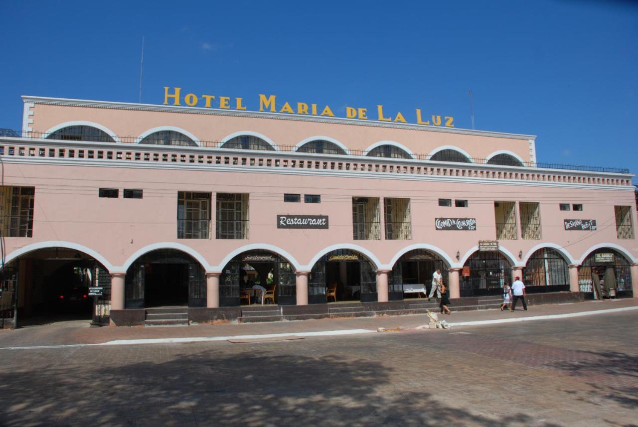 Hotel Maria De La Luz Valladolid  Buitenkant foto