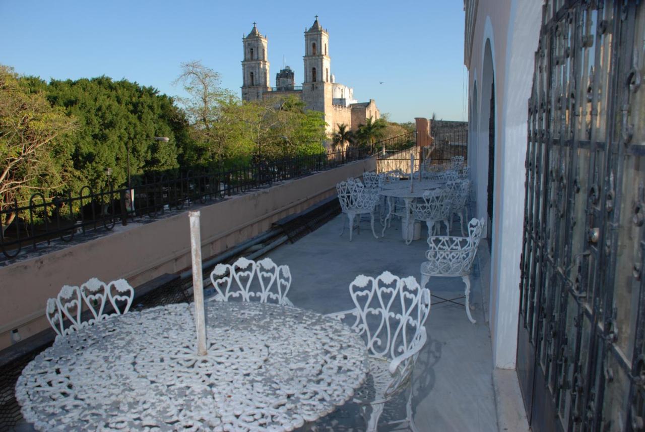 Hotel Maria De La Luz Valladolid  Buitenkant foto